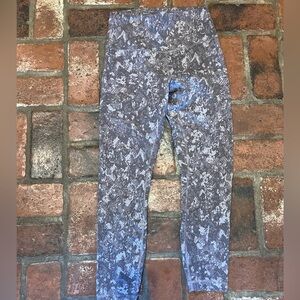 Lululemon wunder train legging